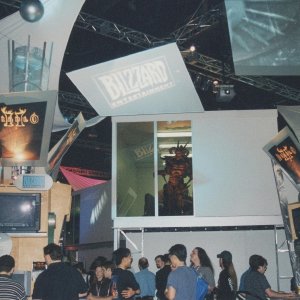 E3 1999 D2 Booth