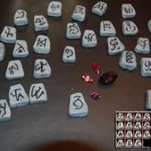 Fanmade Horadric Cube and Runes