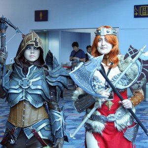 Demon Hunter & Barbarian @ Blizzcon 2011