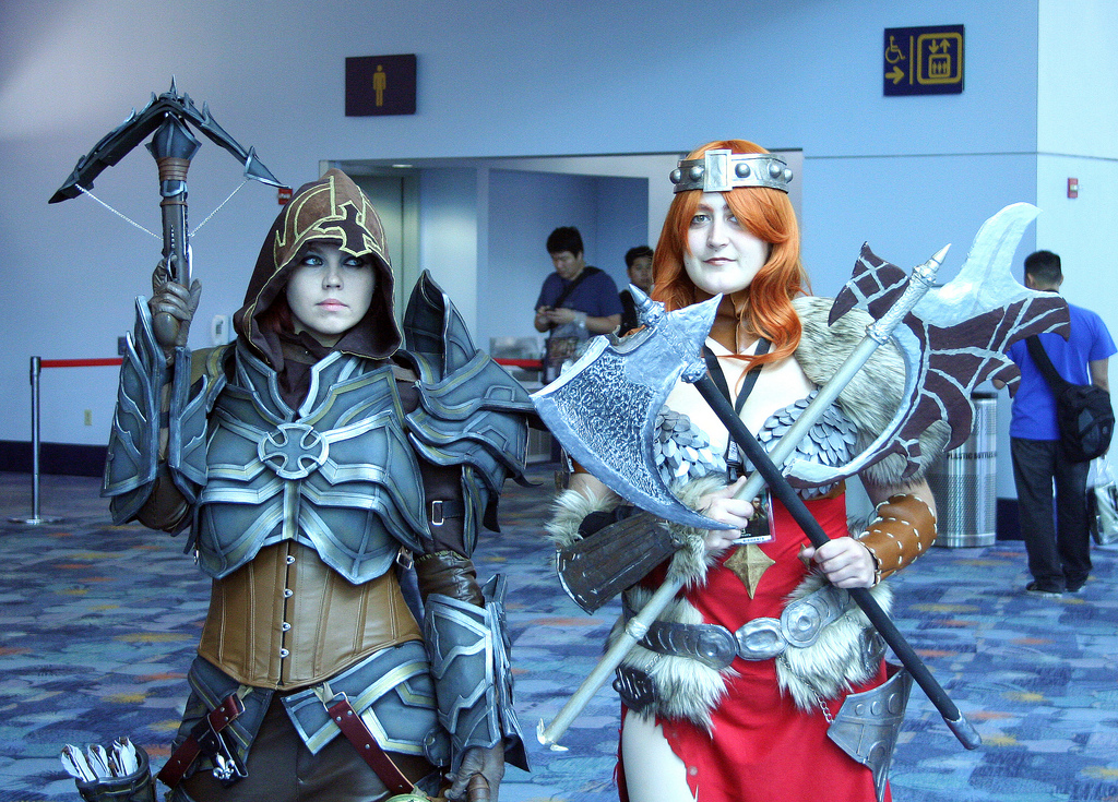 Demon Hunter &amp; Barbarian @ Blizzcon 2011