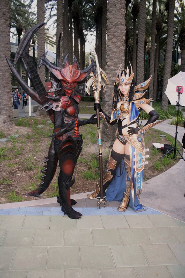 Diablo and Protoss Wizard