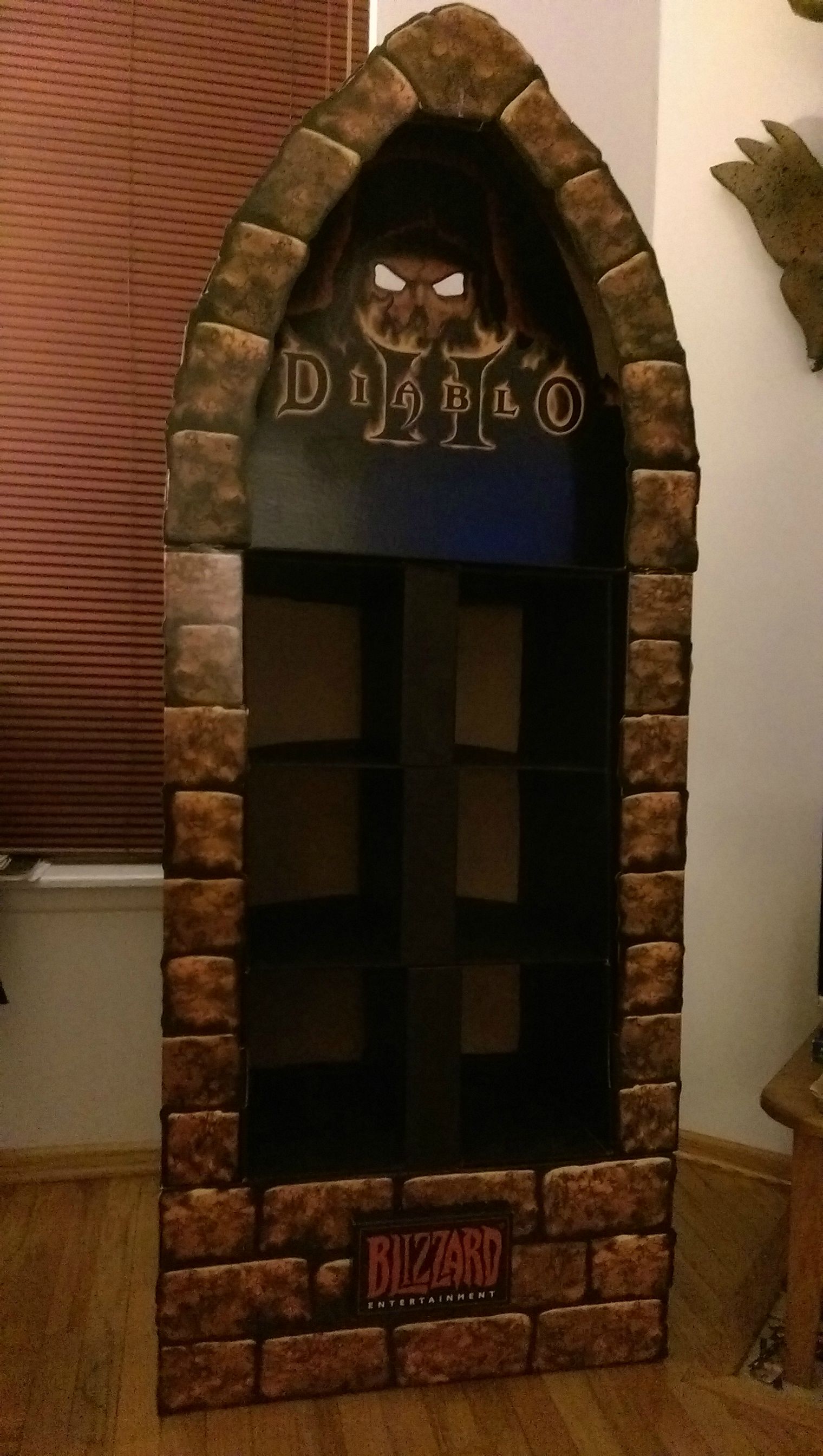 Diablo II Store Display Case