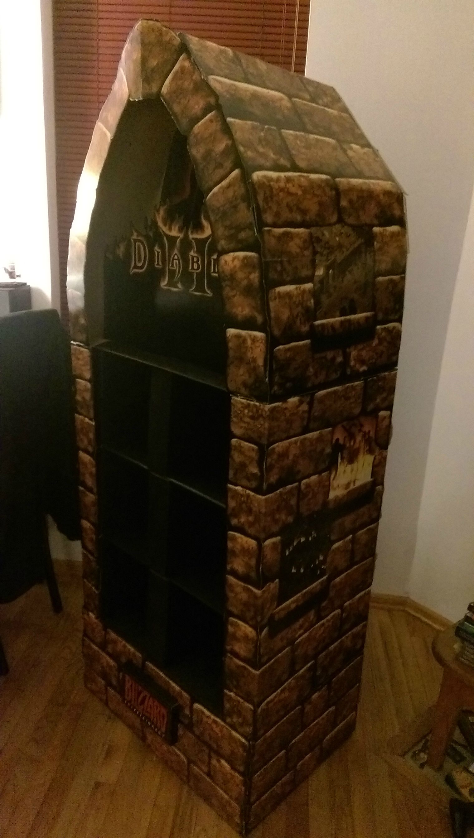 Diablo II Store Display Case