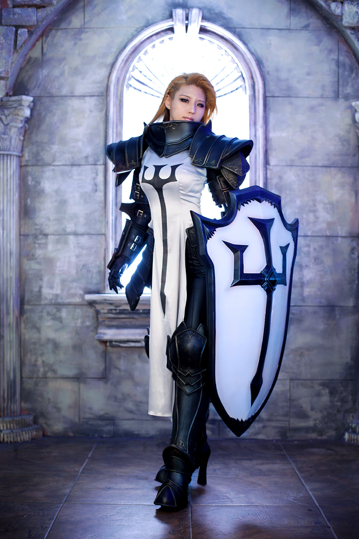 Female Crusader