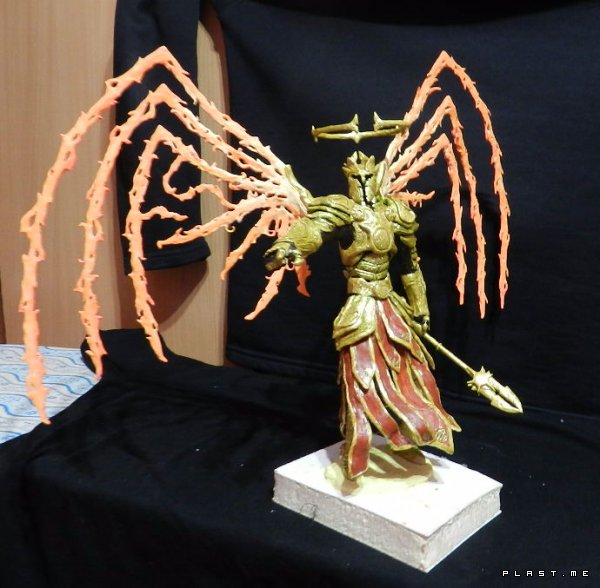 Imperius Sculpture