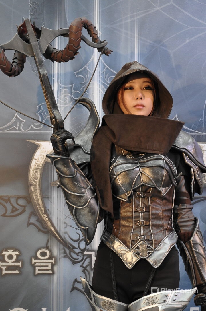 Reaper of Souls launch event cosplay from Korea