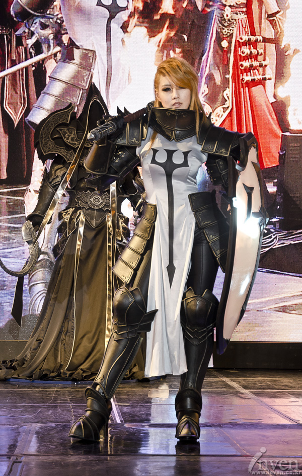 Reaper of Souls launch event cosplay from Korea